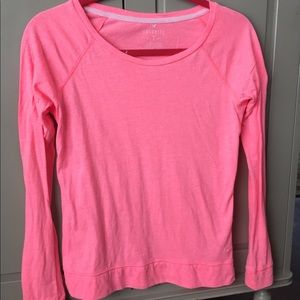 AE long sleeve tee.